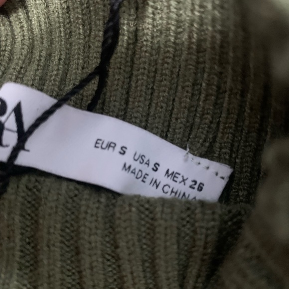 Green top(Zara) - Picture 4 of 6